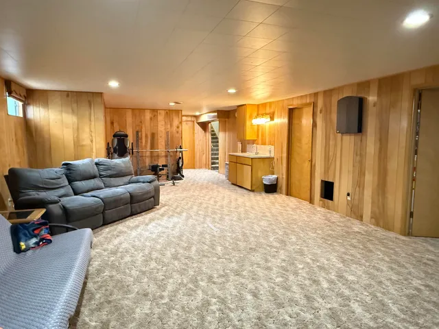 $435,000 | 16 West Douglas Street, Harrington, WA 99134