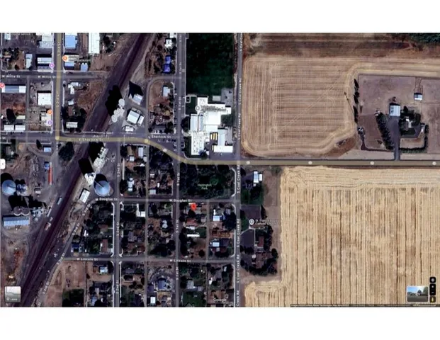 $435,000 | 16 West Douglas Street, Harrington, WA 99134