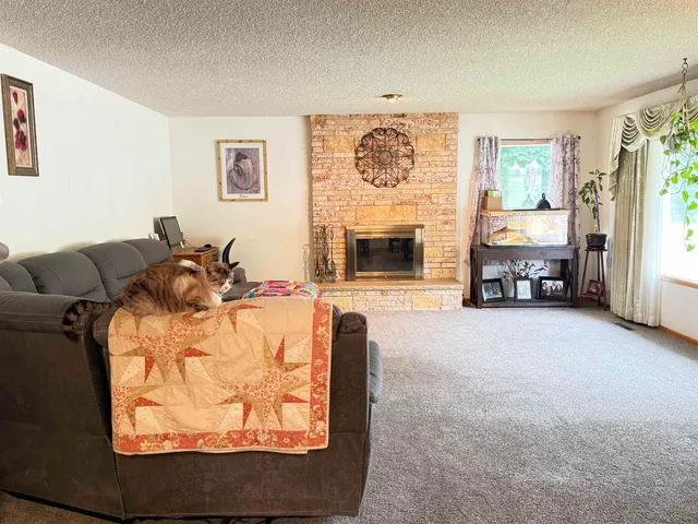 $435,000 | 16 West Douglas Street, Harrington, WA 99134