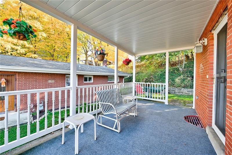 3089 McRoberts Road Pittsburgh, PA 15234 - Photo 18 of 25 Gallery Image 18