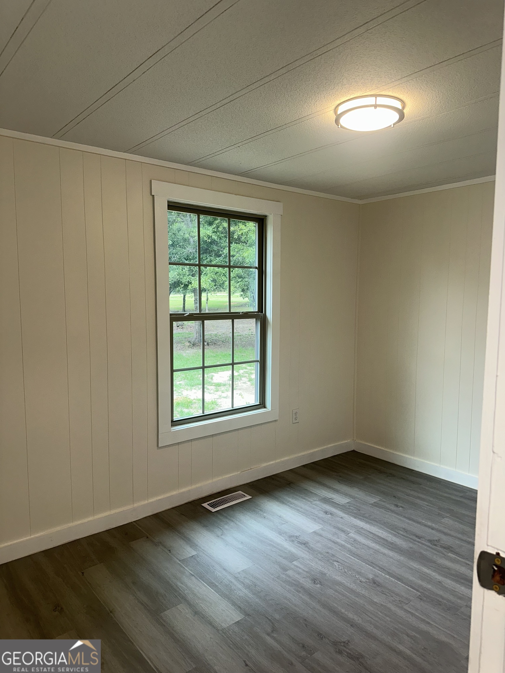247 Mamie Graham Road East Dublin, GA 31027 - Photo 7 of 17
