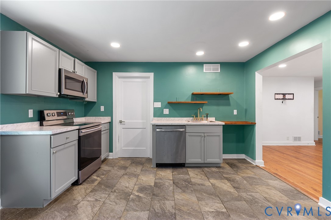 4825 Brook Road Richmond, VA 23227 - Photo 18 of 52 Gallery Image 18
