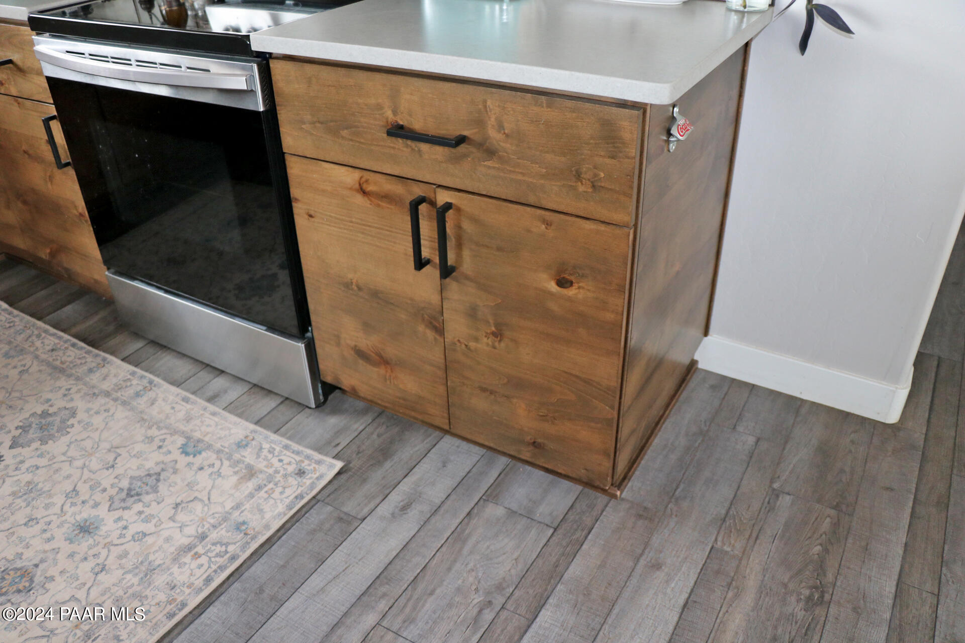 630 Bandit Ridge Road Prescott, AZ 86305 - Photo 13 of 39 Terrell KitchenCabsFloorCloseup