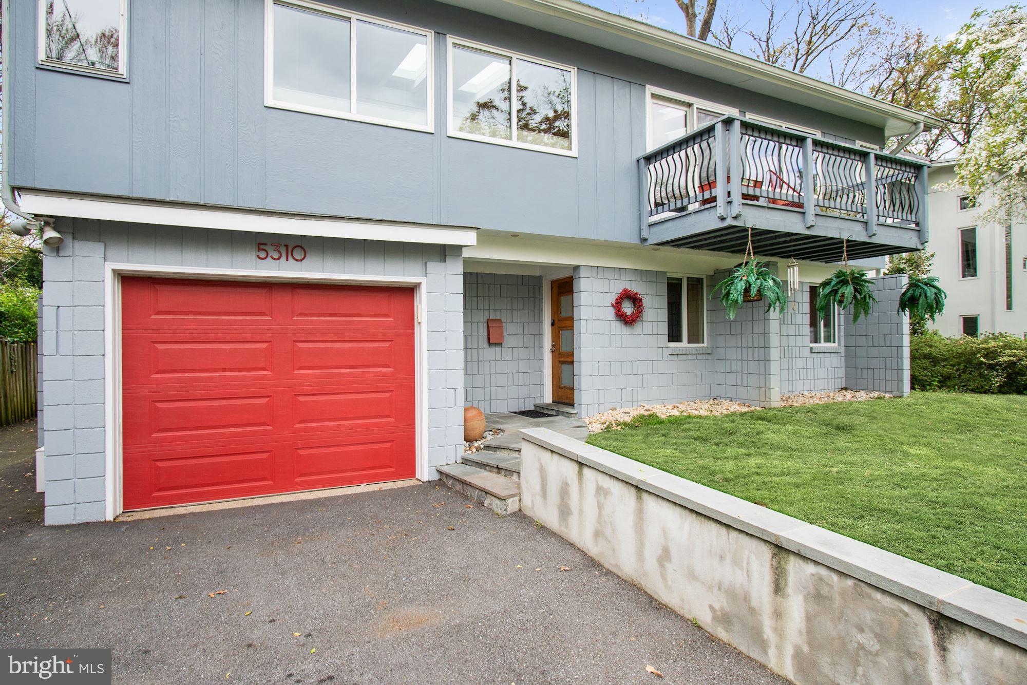 5310 Sangamore Road Bethesda, MD 20816 - Photo 5 of 55 Gallery Image 5