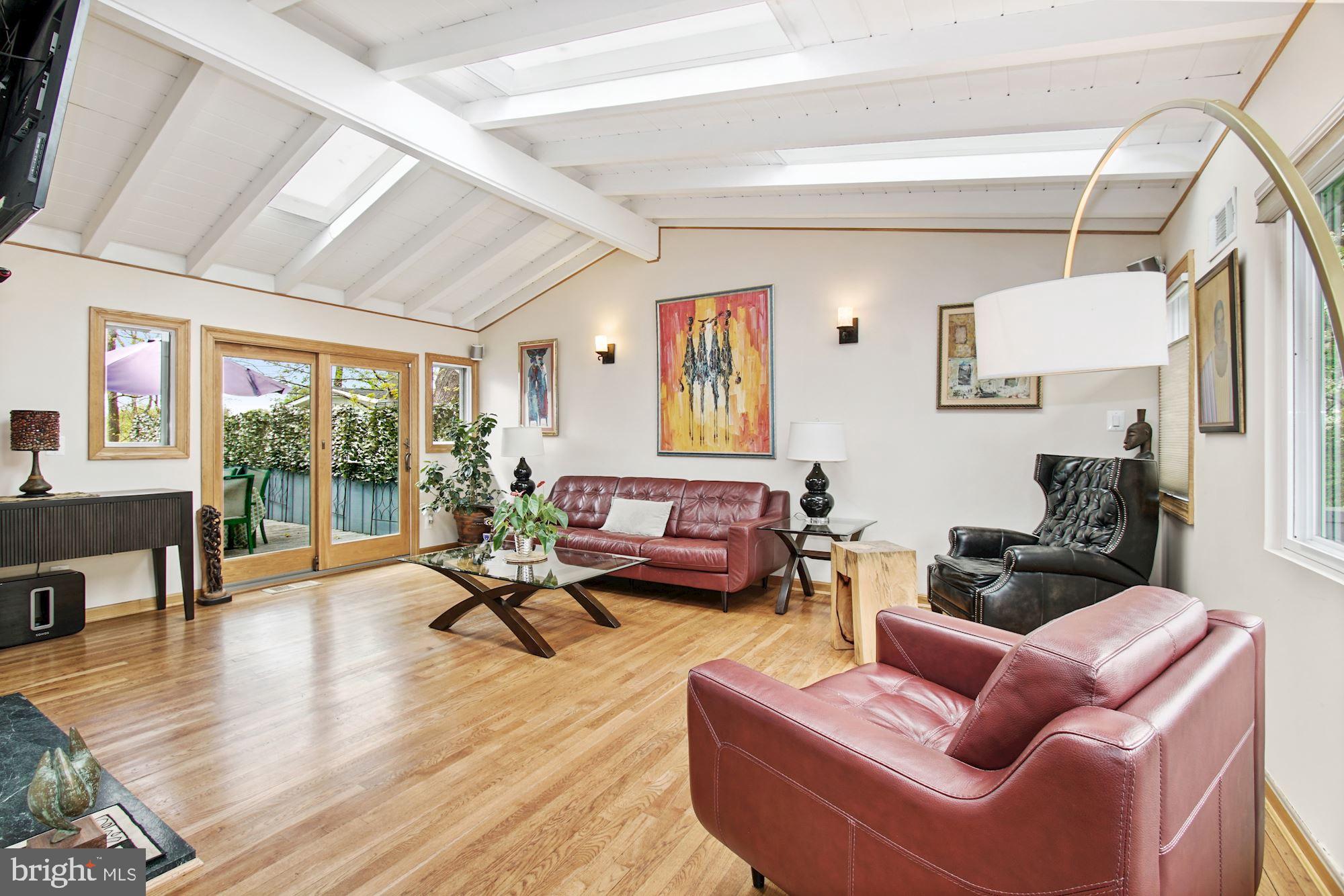 5310 Sangamore Road Bethesda, MD 20816 - Photo 10 of 55 Gallery Image 10