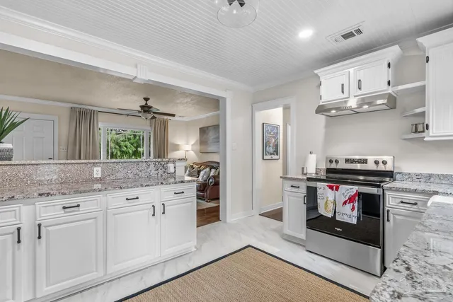 $429,000 | 1722 East Hatton Street, Pensacola, FL 32503