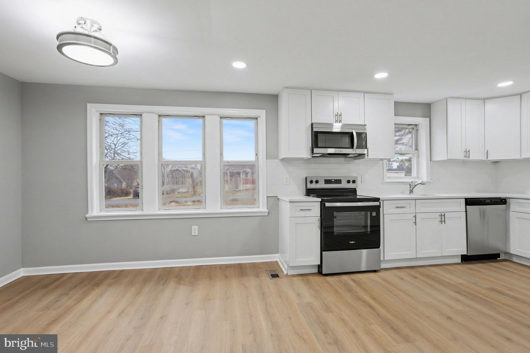 413 Obrecht Road Sykesville, MD 21784 - Photo 7 of 26