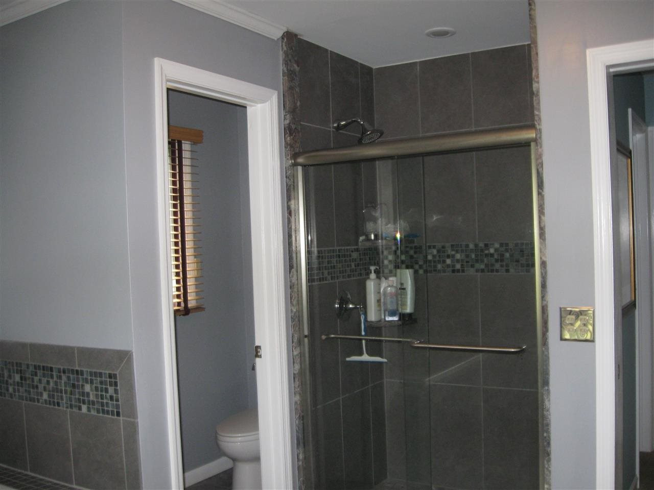 15 Stockbridge Road Bethlehem, NY 12159 - Photo 18 of 25 Photo 18