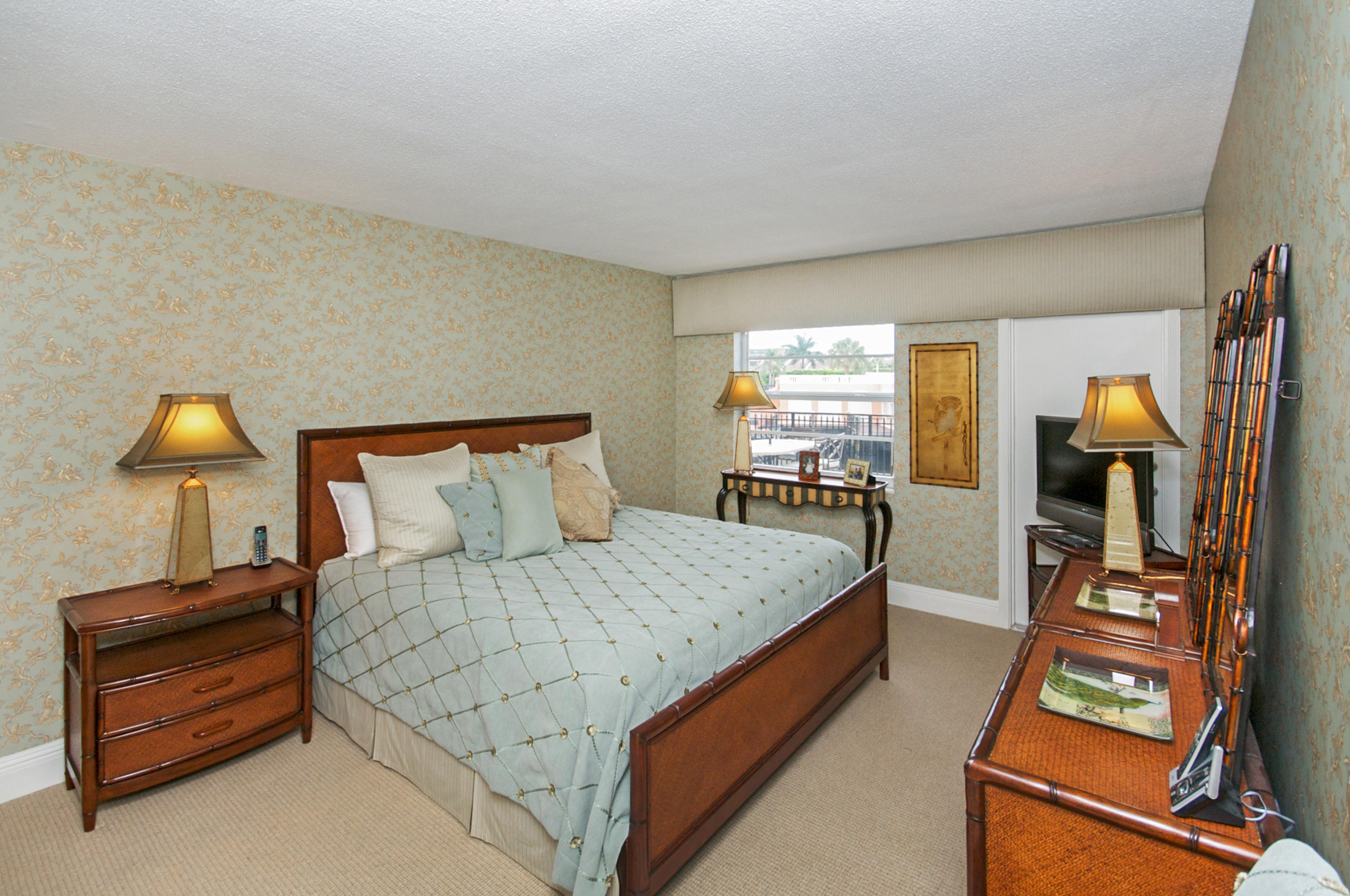 2871 North Ocean Boulevard, Unit V149 Boca Raton, FL 33431 - Photo 13 of 32 Bed 1