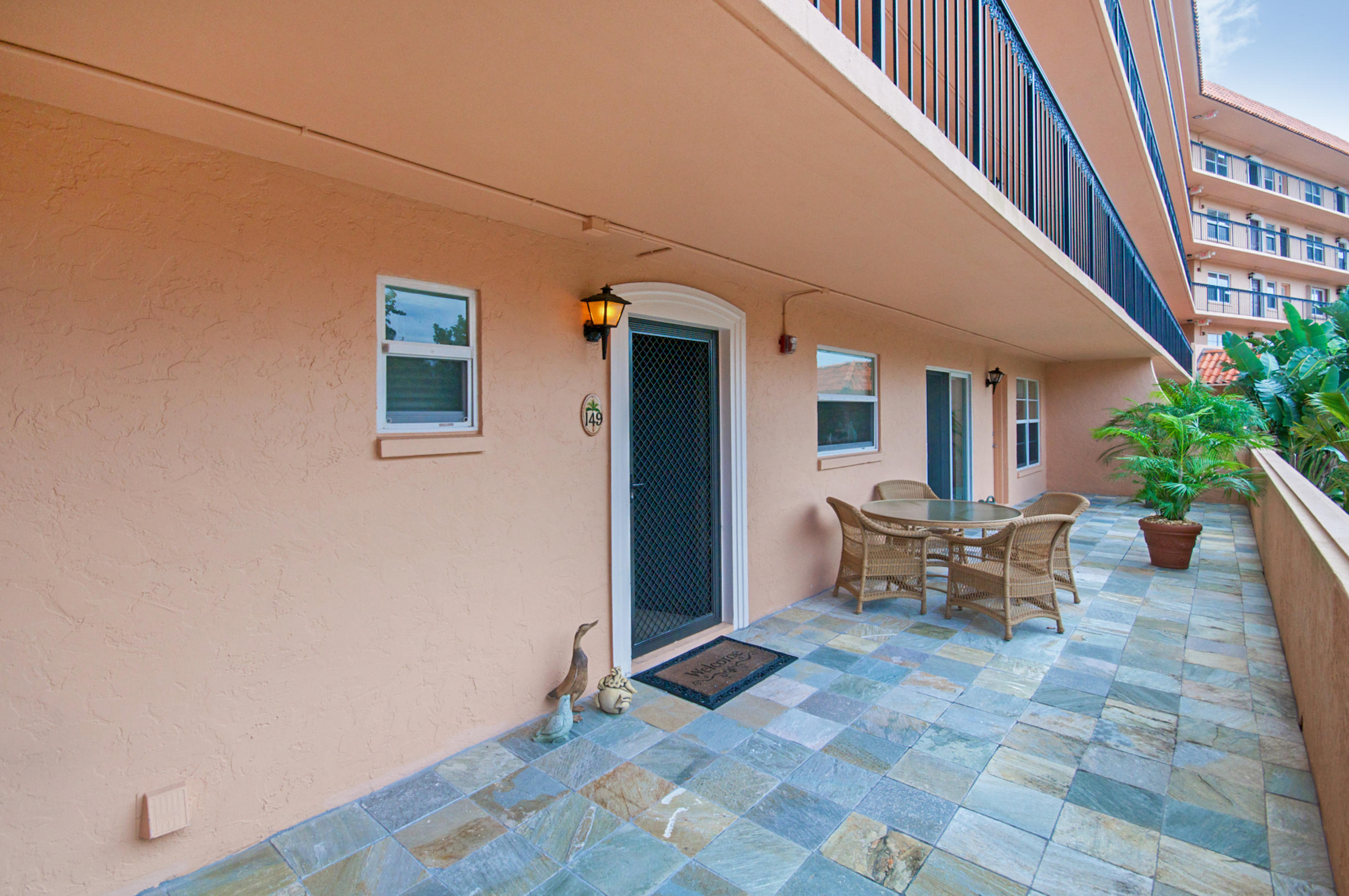 2871 North Ocean Boulevard, Unit V149 Boca Raton, FL 33431 - Photo 24 of 32 front patio