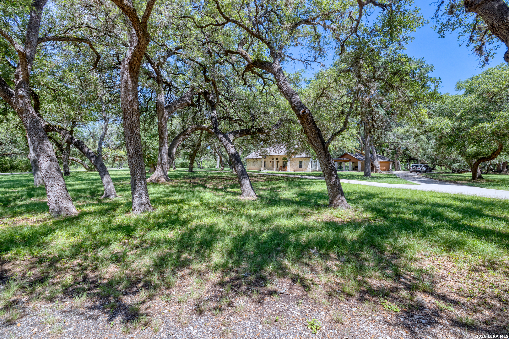 382 ARBOLES Court Concan, TX 78838 - Photo 16 of 64