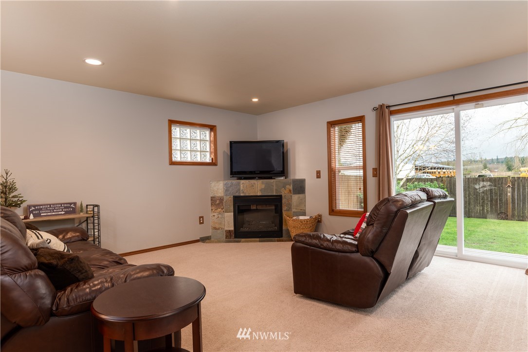 650 Cook Road Sedro-Woolley, WA 98284 - Photo 11 of 31