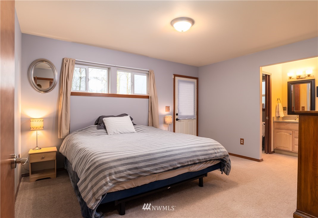 650 Cook Road Sedro-Woolley, WA 98284 - Photo 14 of 31