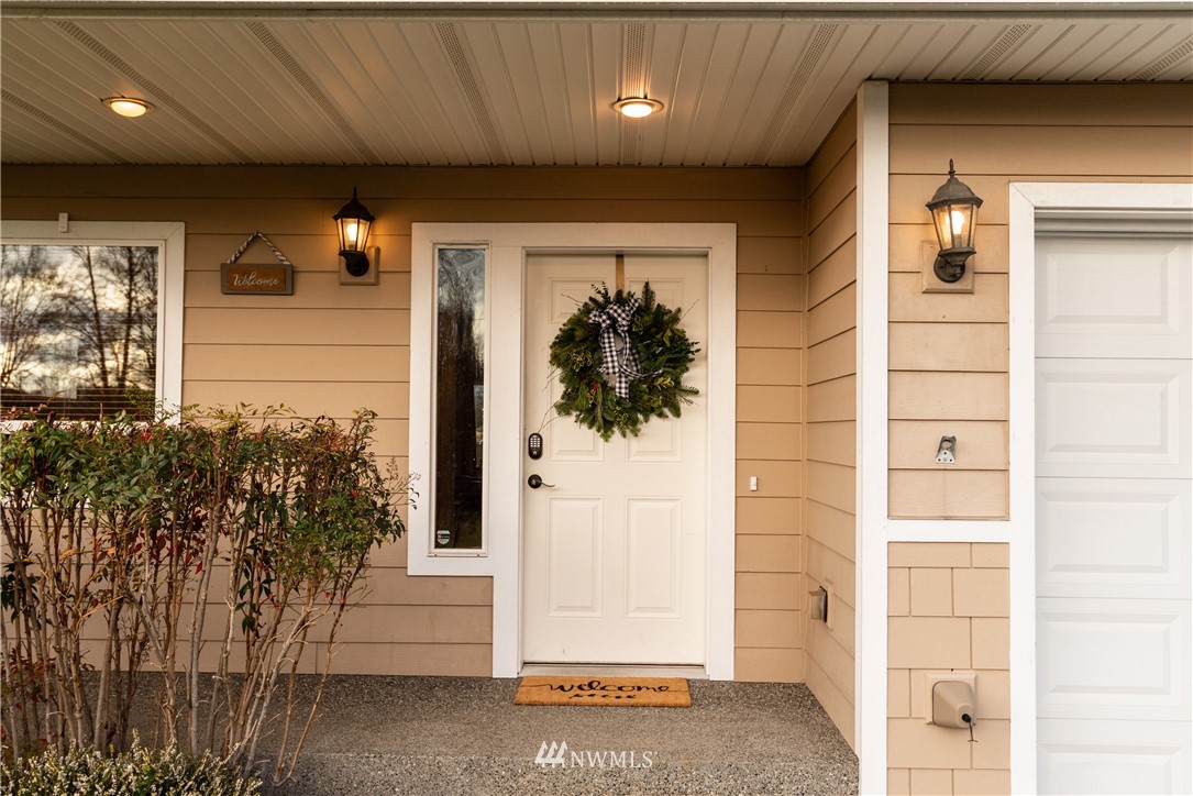 650 Cook Road Sedro-Woolley, WA 98284 - Photo 3 of 31