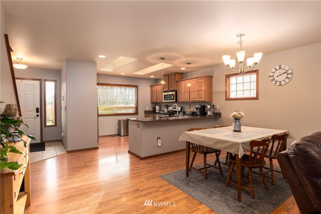 650 Cook Road Sedro-Woolley, WA 98284 - Photo 5 of 31