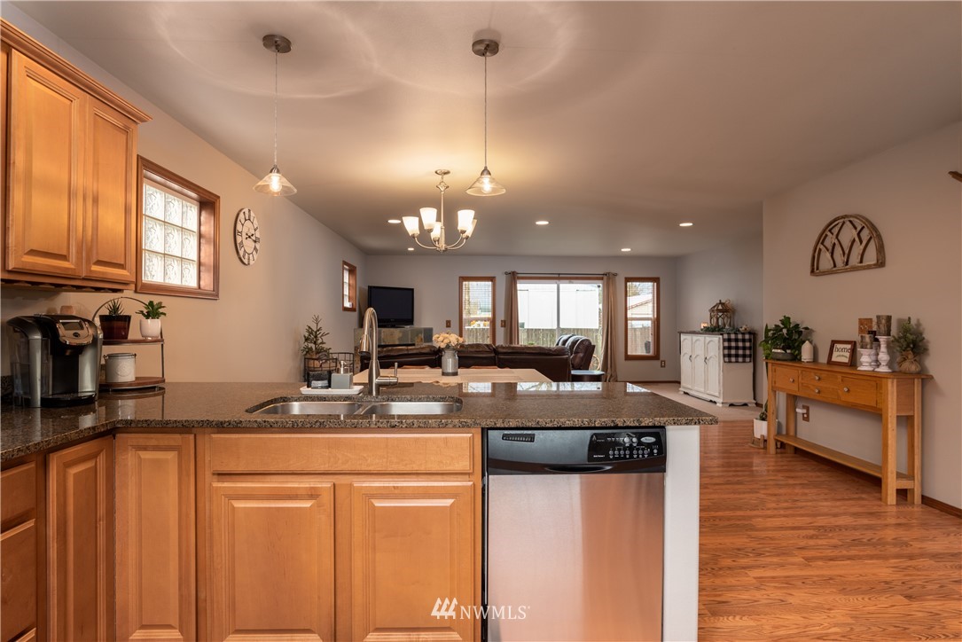 650 Cook Road Sedro-Woolley, WA 98284 - Photo 8 of 31