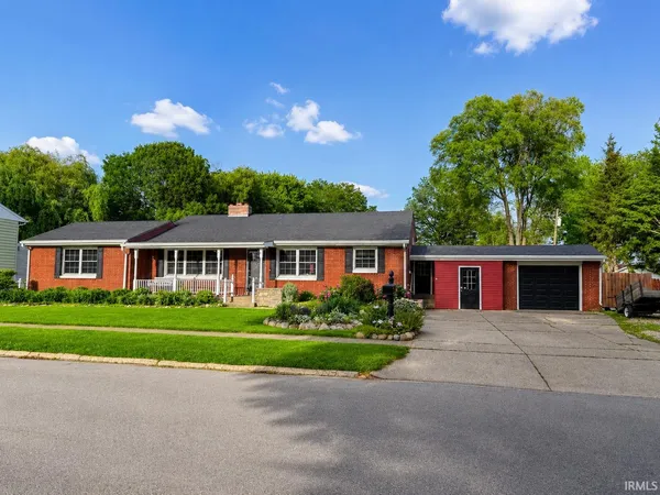 $315,000 | 222 South Shumaker Drive, Bremen, IN 46506
