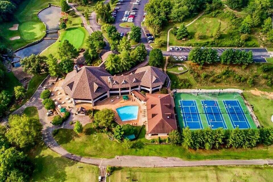 380 Beechwood Drive Reeds Spring, MO 65737 - Photo 22 of 28 Stonebridge clubhouse
