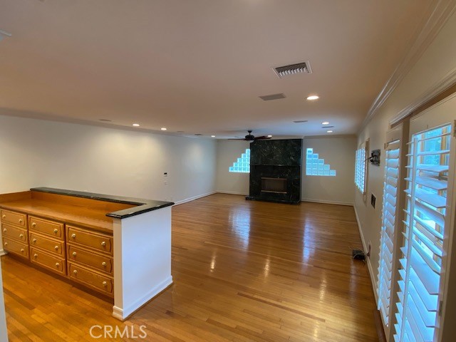 4629 Forman Avenue Toluca Lake, CA 91602 - Photo 14 of 25 Master Bedroom