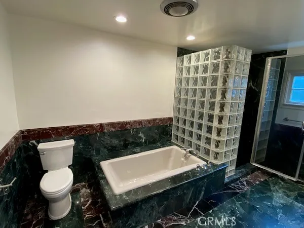 $7,300 | 4629 Forman Avenue, Toluca Lake, CA 91602