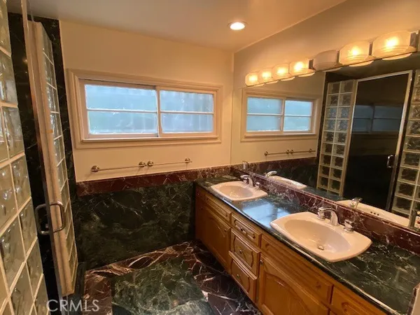 $7,300 | 4629 Forman Avenue, Toluca Lake, CA 91602