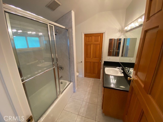 4629 Forman Avenue Toluca Lake, CA 91602 - Photo 19 of 25 Bathroom #3