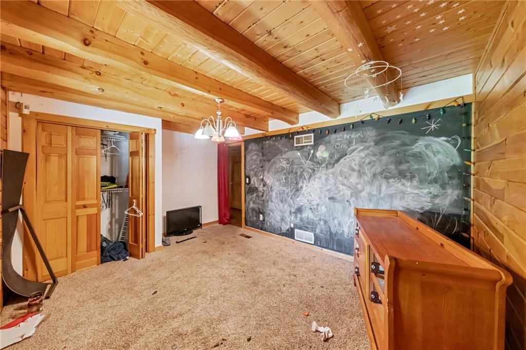 145 Snyder Drive Rochester, PA 15074 - Photo 14 of 37