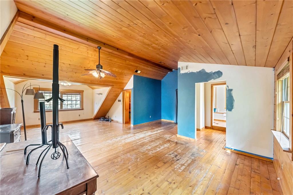 145 Snyder Drive Rochester, PA 15074 - Photo 26 of 37 a view of an entryway