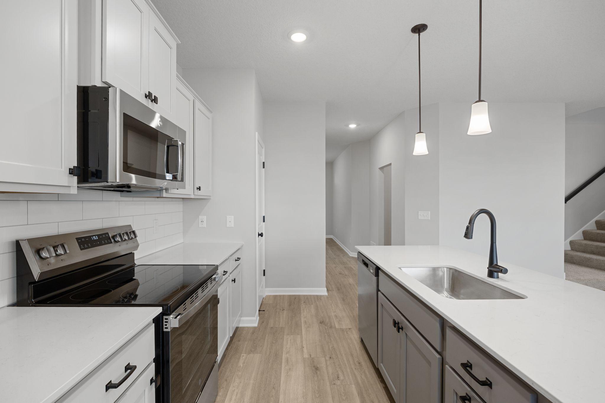 6120 157th Street North Hugo, MN 55038 - Photo 8 of 24