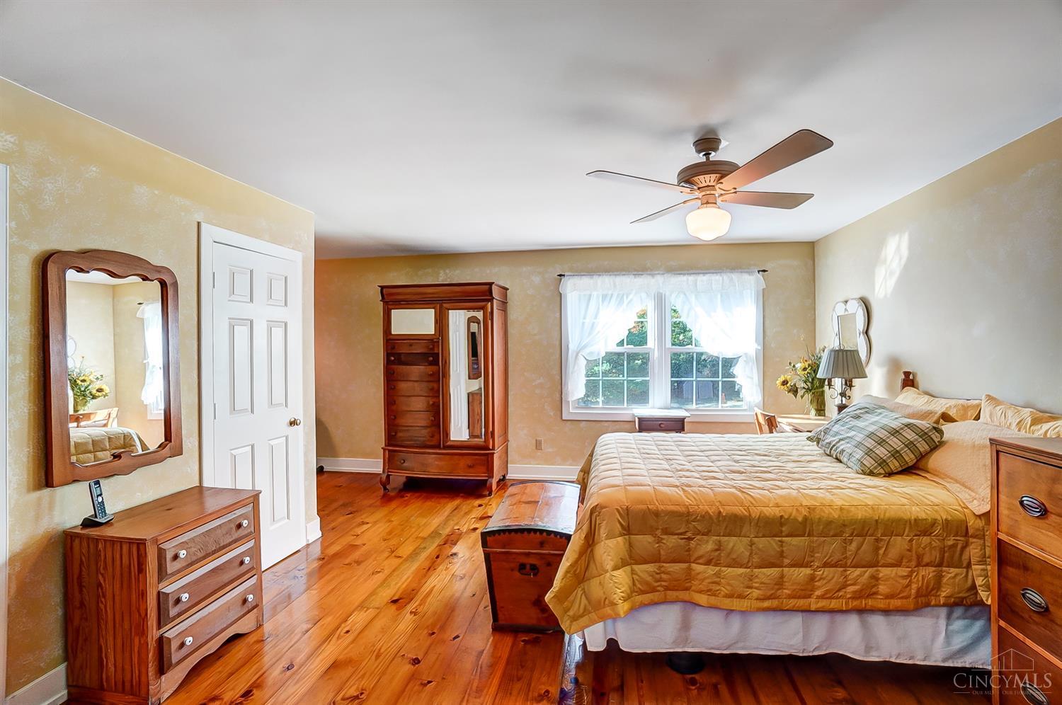 10305 Montgomery Road Montgomery, OH 45242 - Photo 32 of 66 Gallery Image 32