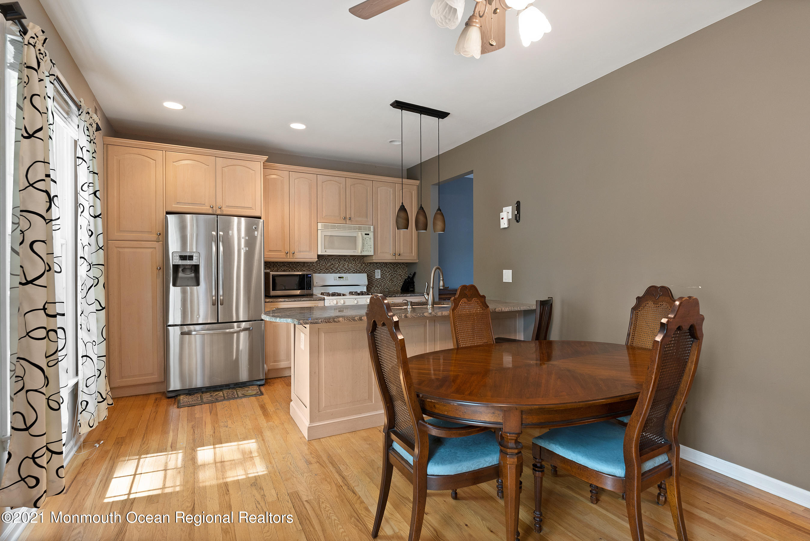 2 Mariners Bend Brielle, NJ 08730 - Photo 15 of 25 Kitchen1c