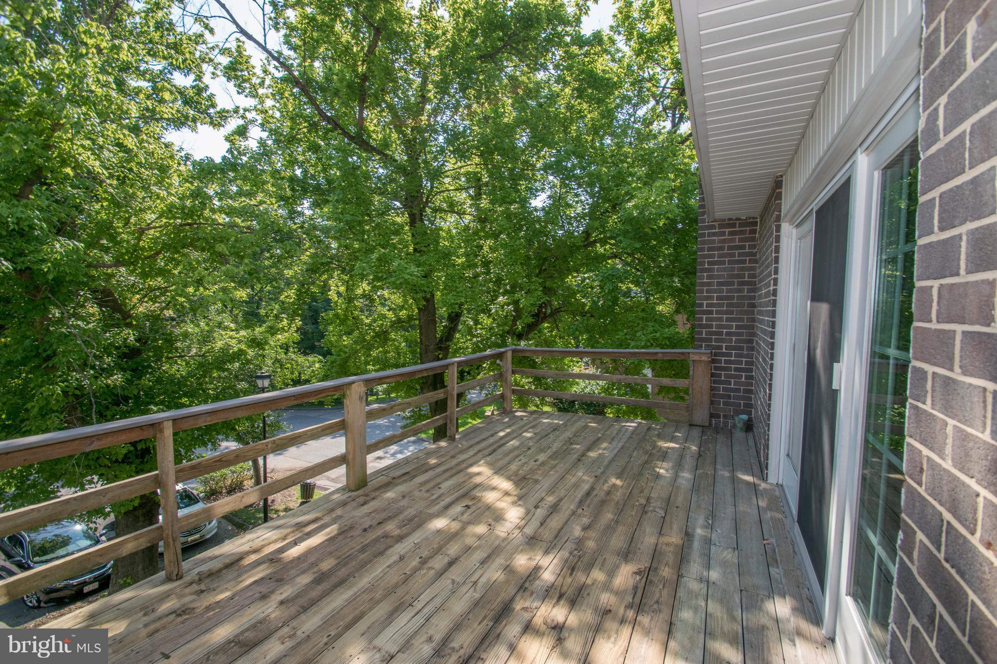 1993 Greenberry Road Baltimore, MD 21209 - Photo 22 of 29 Exterior (Rear)
