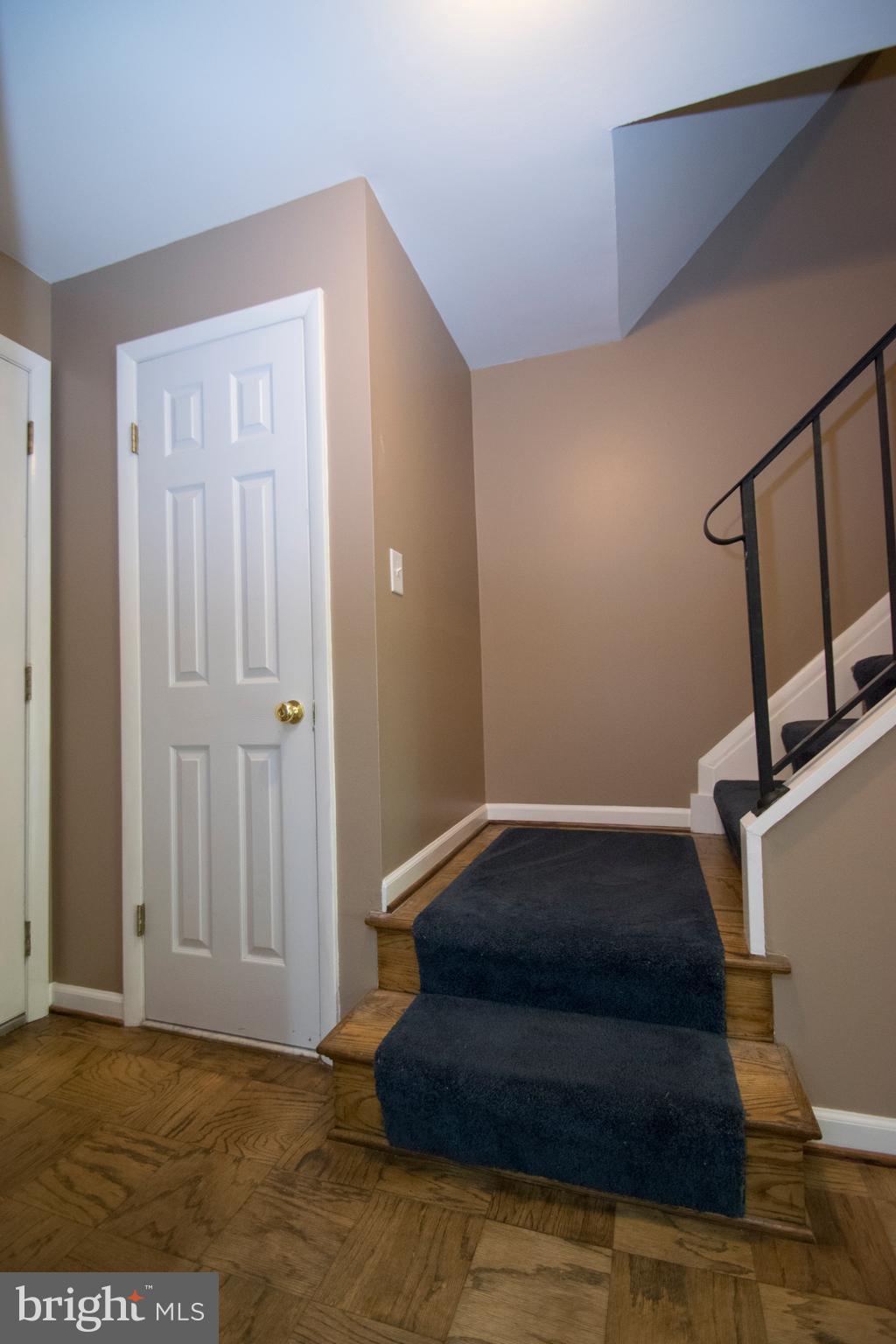 1993 Greenberry Road Baltimore, MD 21209 - Photo 7 of 29 Interior (General)