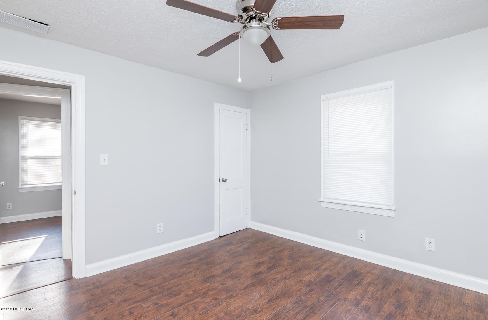 4912 Maryman Road Louisville, KY 40258 - Photo 13 of 31 Listing-26