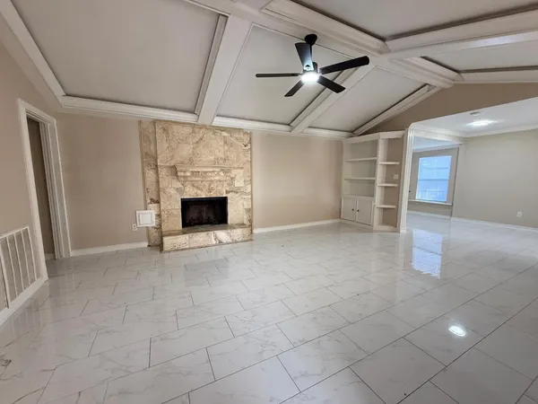 $2,000 | 22610 Smokey Hill Drive, Unit A, Katy, TX 77450
