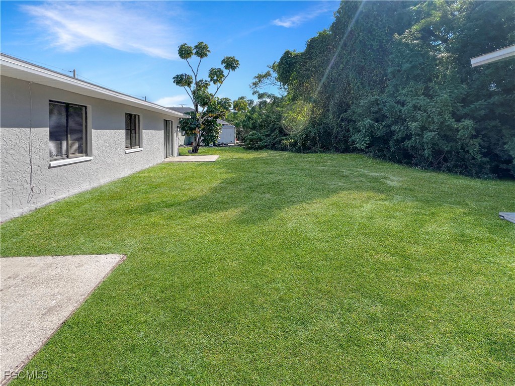 17582 Cypress Point Road Fort Myers, FL 33967 - Photo 22 of 25