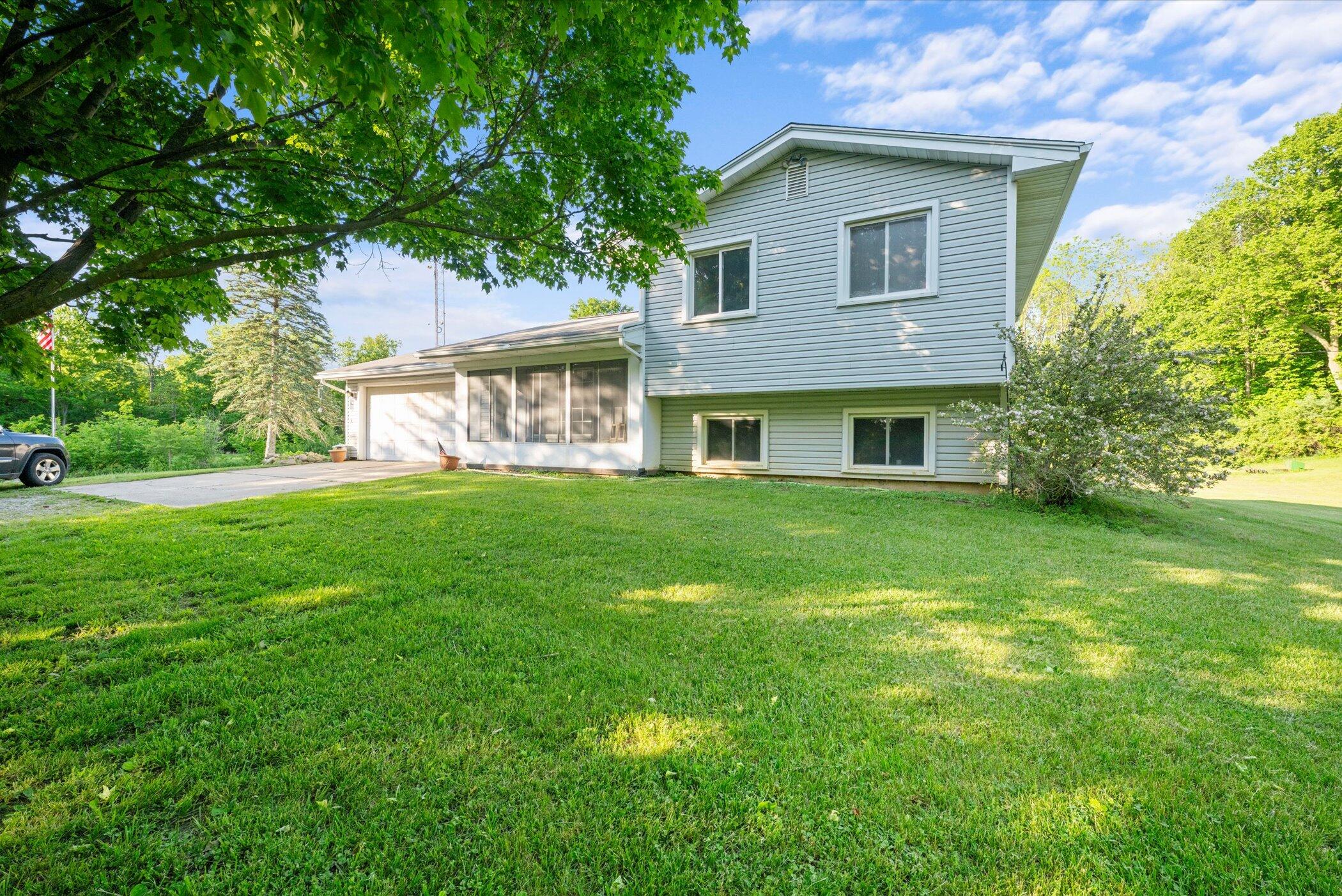 15300 Rome Road Manitou Beach, MI 49253 - Photo 4 of 59 03-DSC_8038