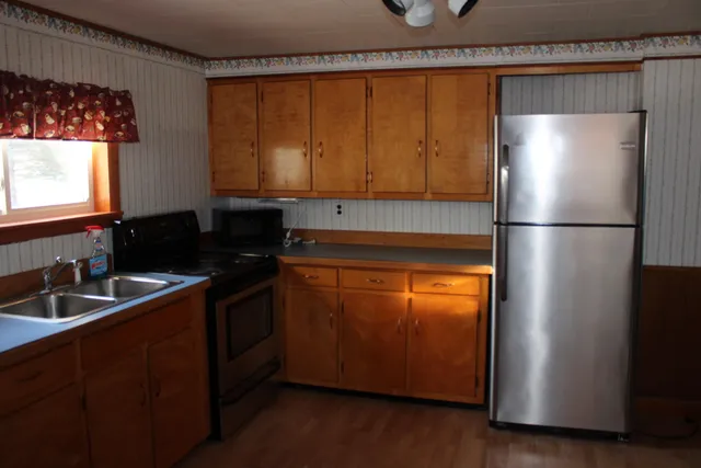 $160,000 | 33 Midland Street, Caribou, ME 04736