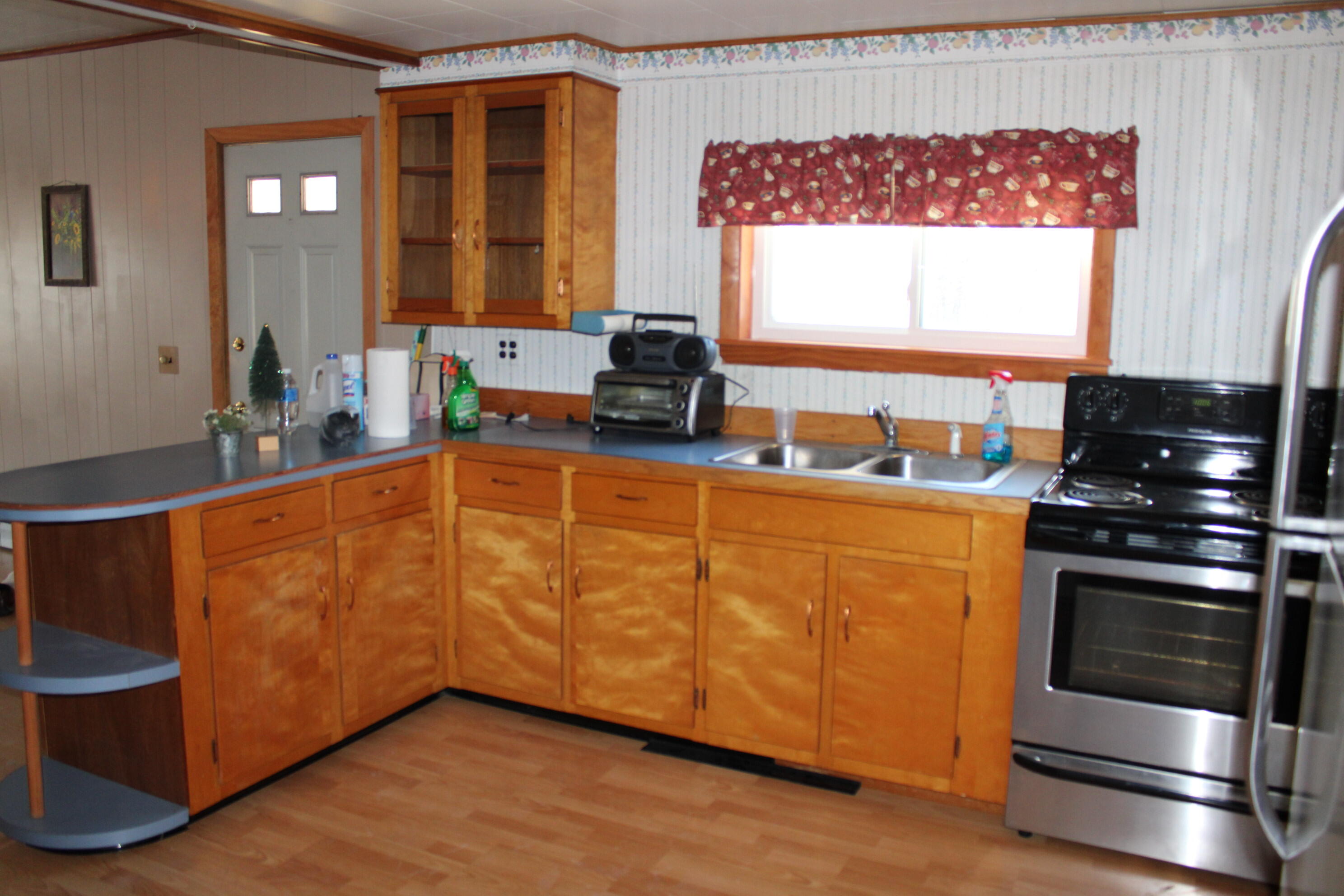33 Midland Street Caribou, ME 04736 - Photo 13 of 25 IMG_0957