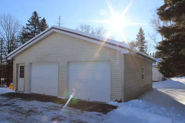 $150,000 | 33 Midland Street, Caribou, ME 04736