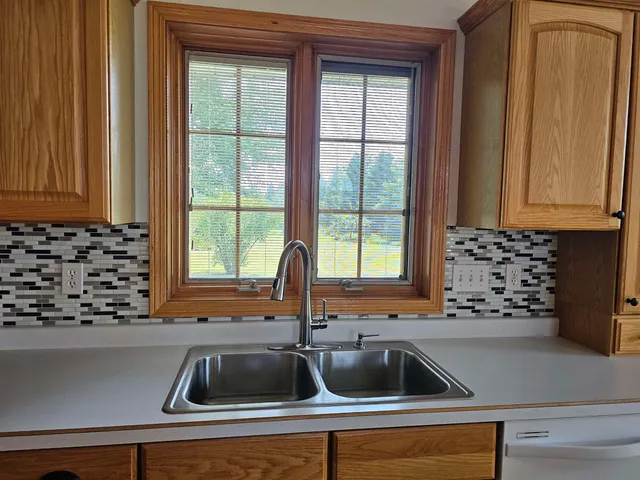 $374,900 | 1500 Foxfire Court, Waupaca, WI 54981