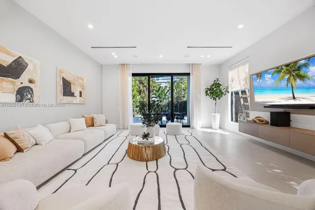 a view of living room