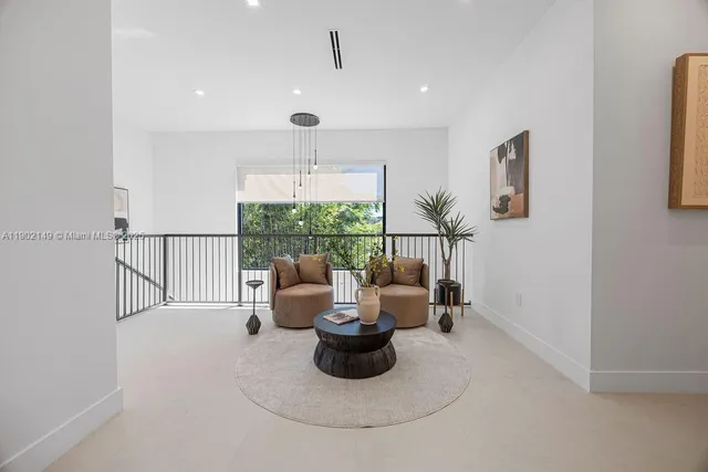 $1,395,000 | 1220 Northeast 13th Avenue, Fort Lauderdale, FL 33304