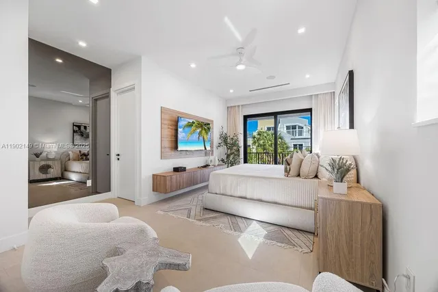 $1,395,000 | 1220 Northeast 13th Avenue, Fort Lauderdale, FL 33304