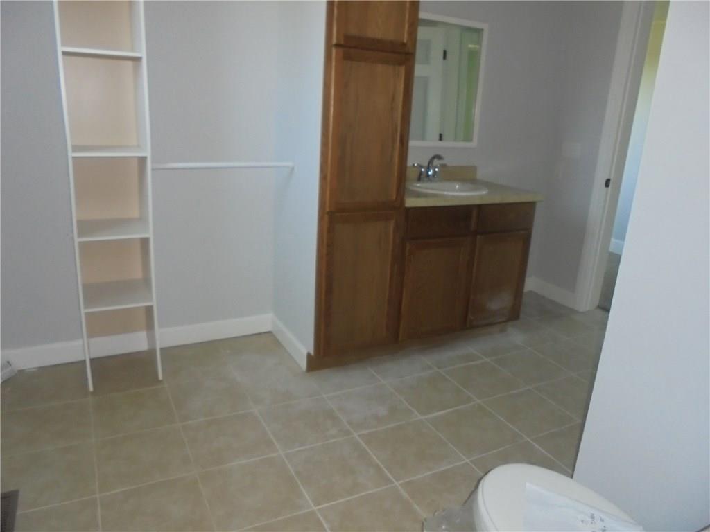 140 North Meridian Road Tipton, IN 46072 - Photo 11 of 12 Gallery Image 11