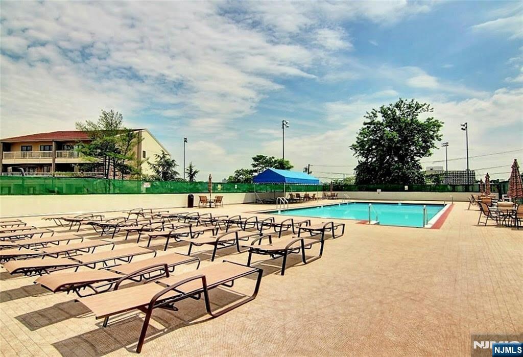 1203 River Road, Unit 21A Edgewater, NJ 07020 - Photo 20 of 21