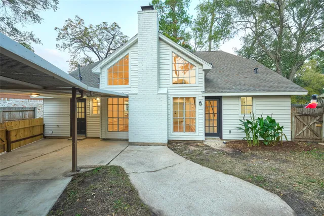 $357,420 | 29 Devonshire Drive, Conroe, TX 77304