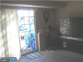 110 Henry Street Riverside, NJ 08075 - Photo 10 of 10 Family Room