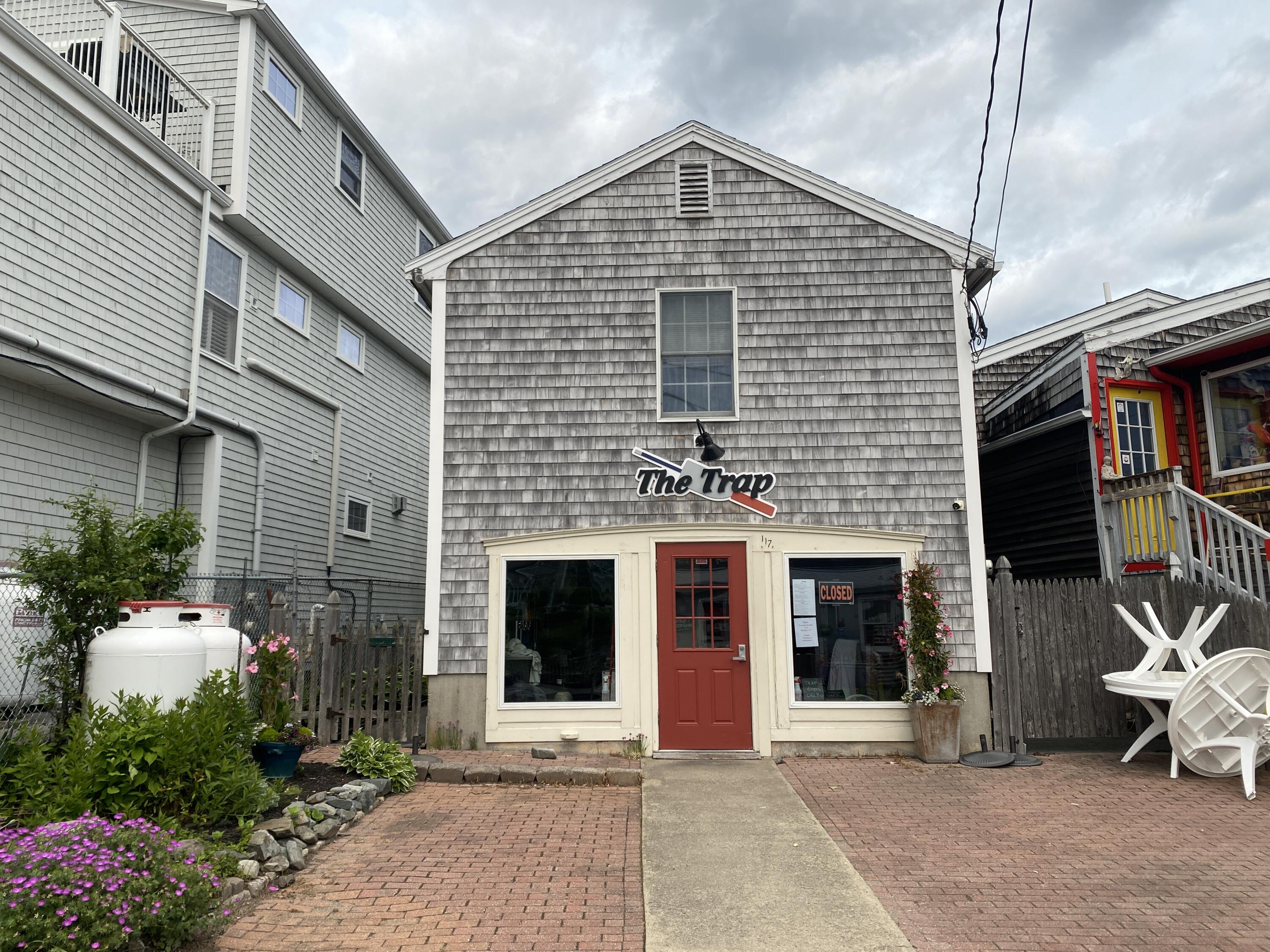 117 Perkins Cove Road Ogunquit, ME 03907 - Photo 2 of 23 IMG_8980