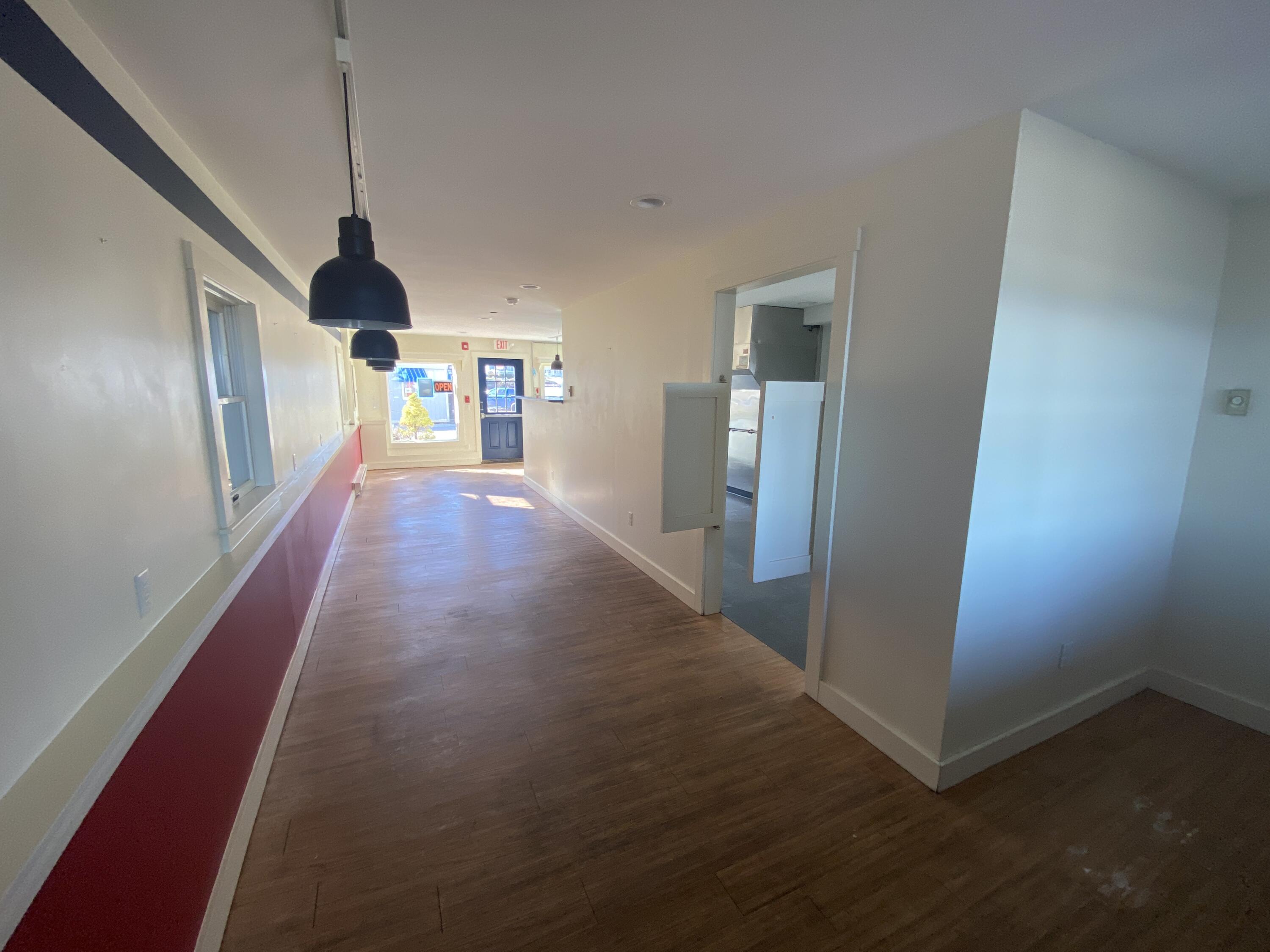 117 Perkins Cove Road Ogunquit, ME 03907 - Photo 8 of 23 IMG_0275